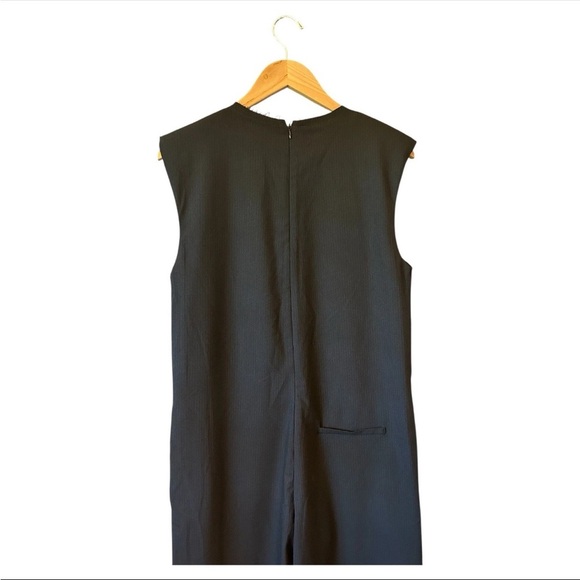 ZARA Black Pinstripe V-Neck
Sleeveless Wide Leg Jumpsuit M NEW - Picture 7 of 9